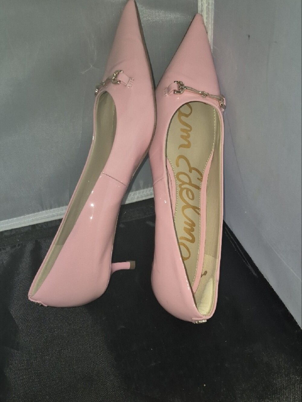 Women's sz 9 Sam Edelman Pink Patent Pointed Toe Kitten Heel Pumps - Picture 7 of 10